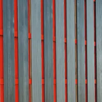 Lames d’habillage en bois composite